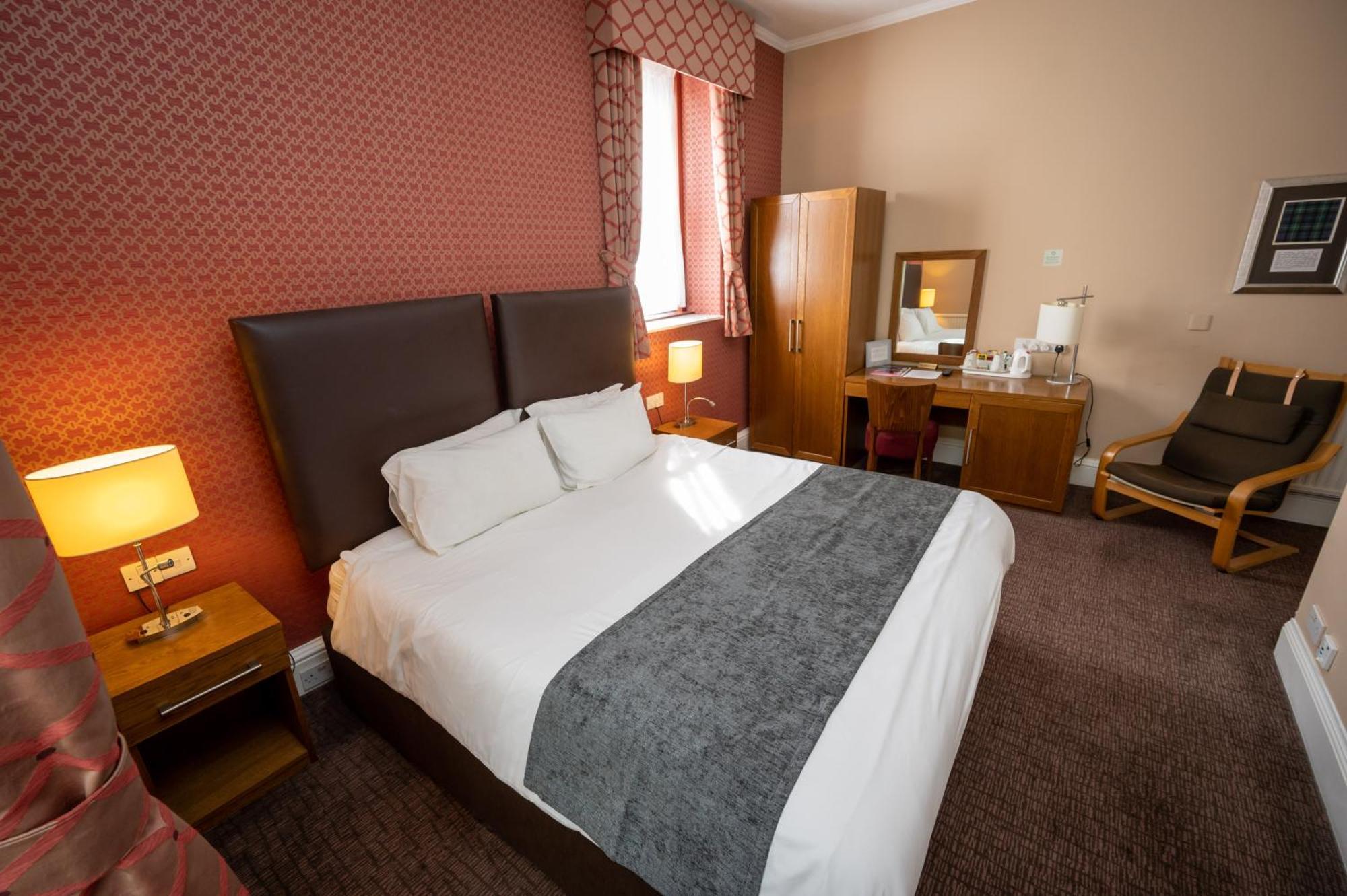 Hampton Hotel By Greene King Inns Edimburgo Exterior foto
